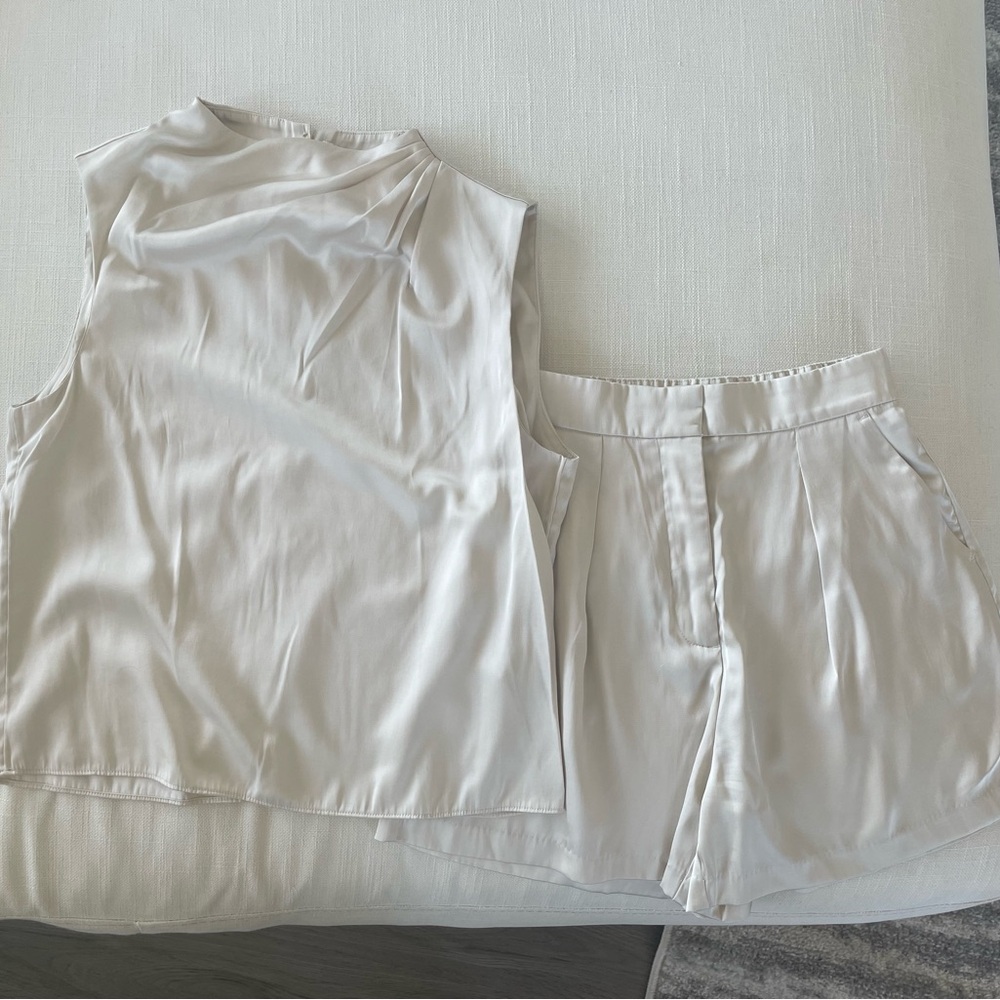 Abercrombie & Fitch Satin Blouse - Picture 4 of 4